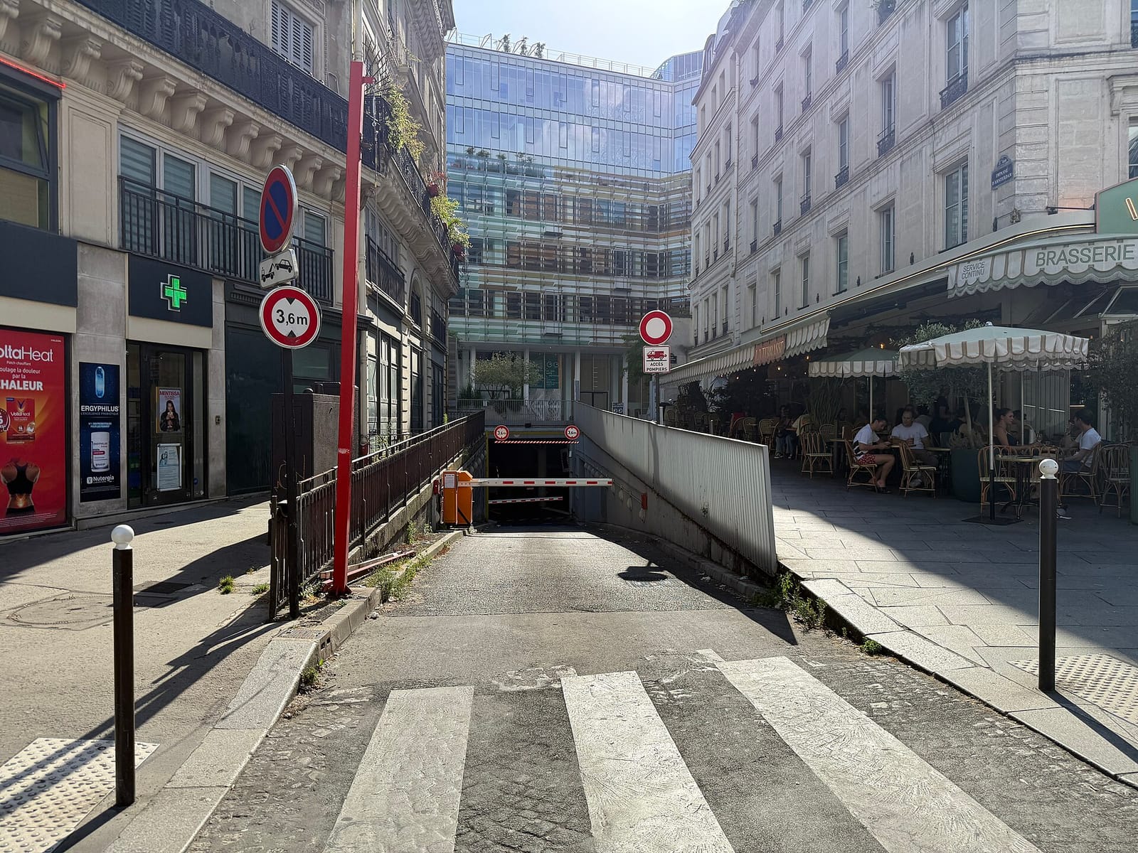 Jour Rue De Londres
