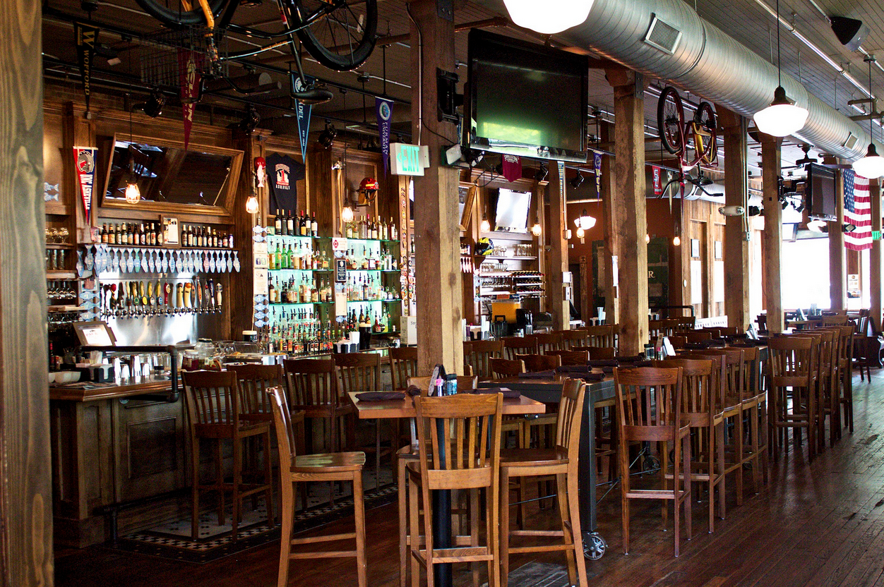 Pack's Tavern