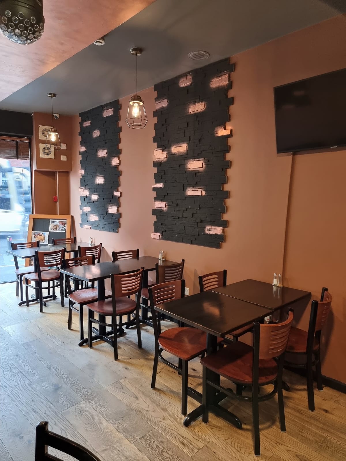 H.Q Restaurant