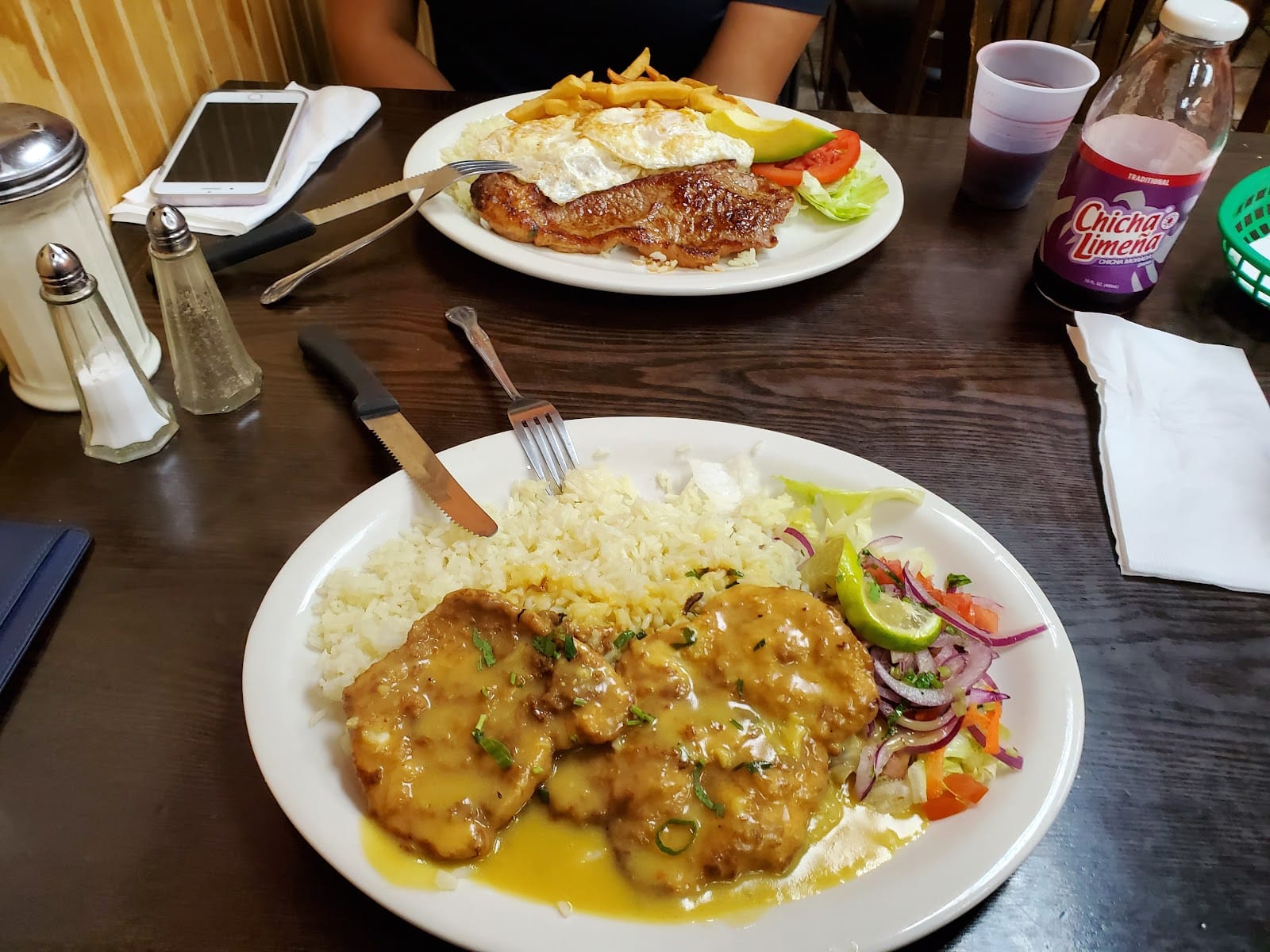Luka's Deli & Restaurant