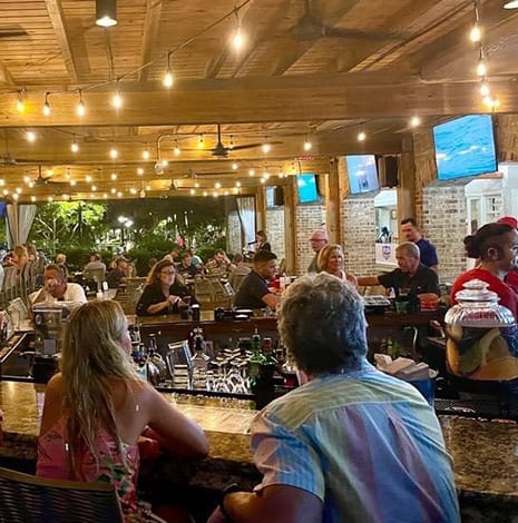 Top Dawg Tavern & Pizzeria - Hilton Head