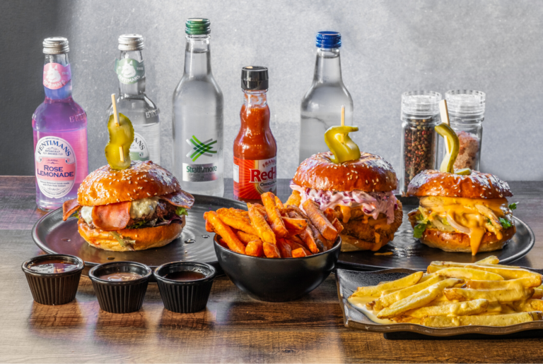 Band of Burgers, Fulham
