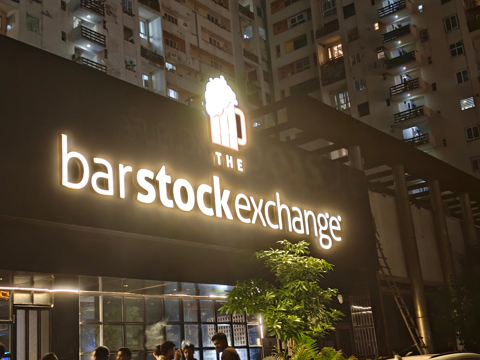 THE BAR STOCK EXCHANGE - Gomti Nagar