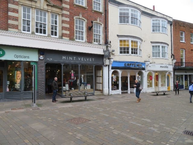 Costa photo 3